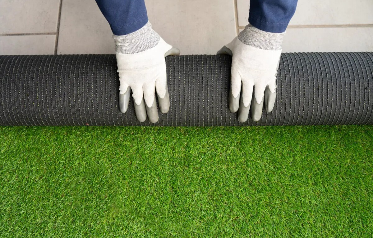 Professional turf removal and replacement service in Richland, WA